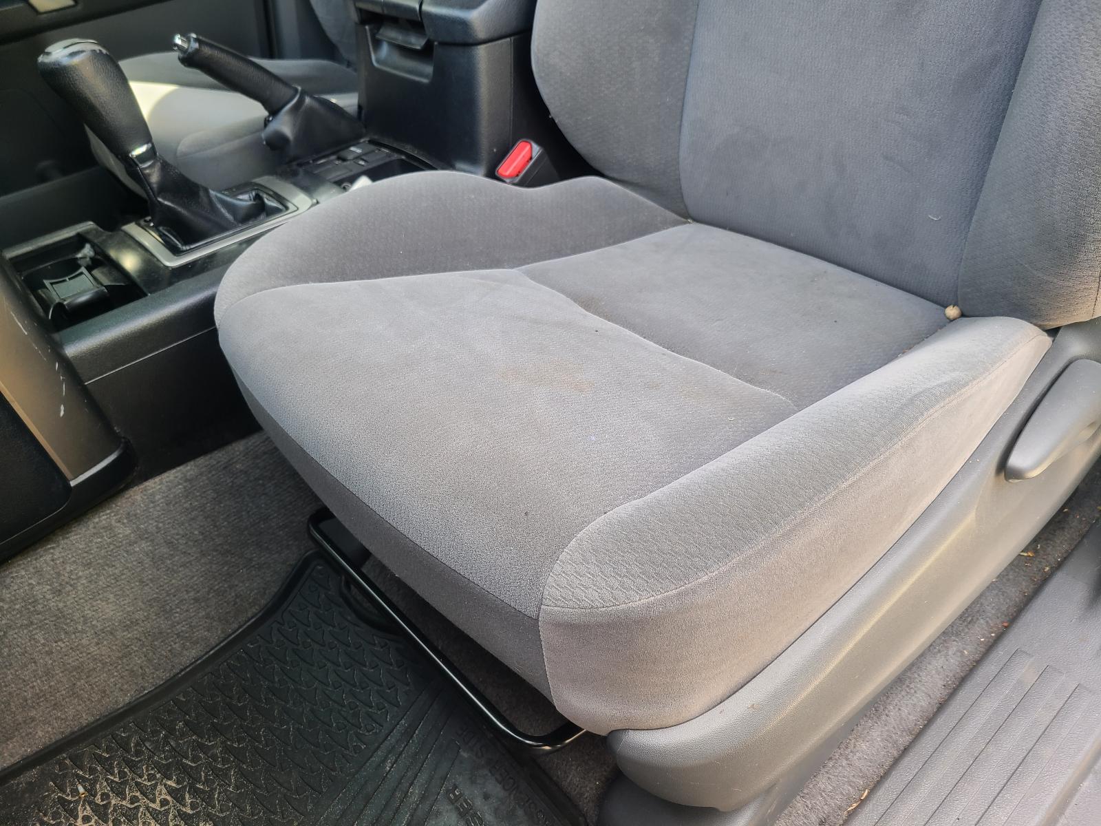 View Toyota Prado 2011  