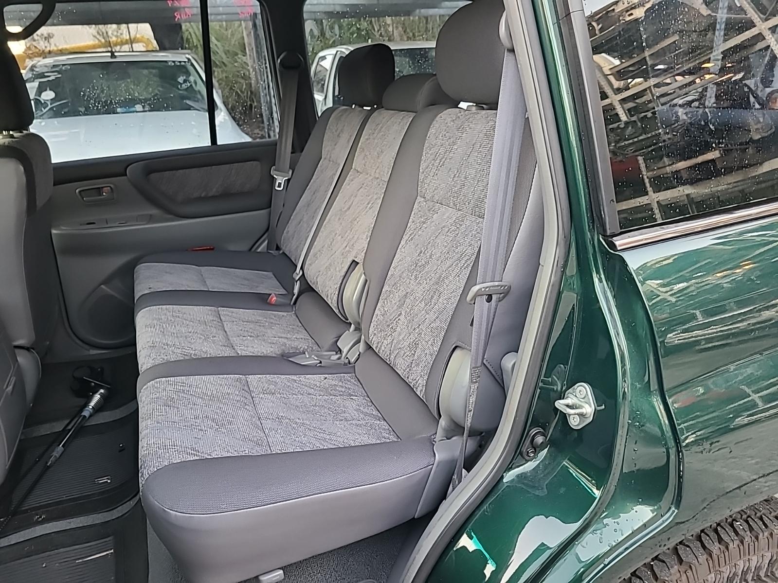 View Toyota Landcruiser 1999  