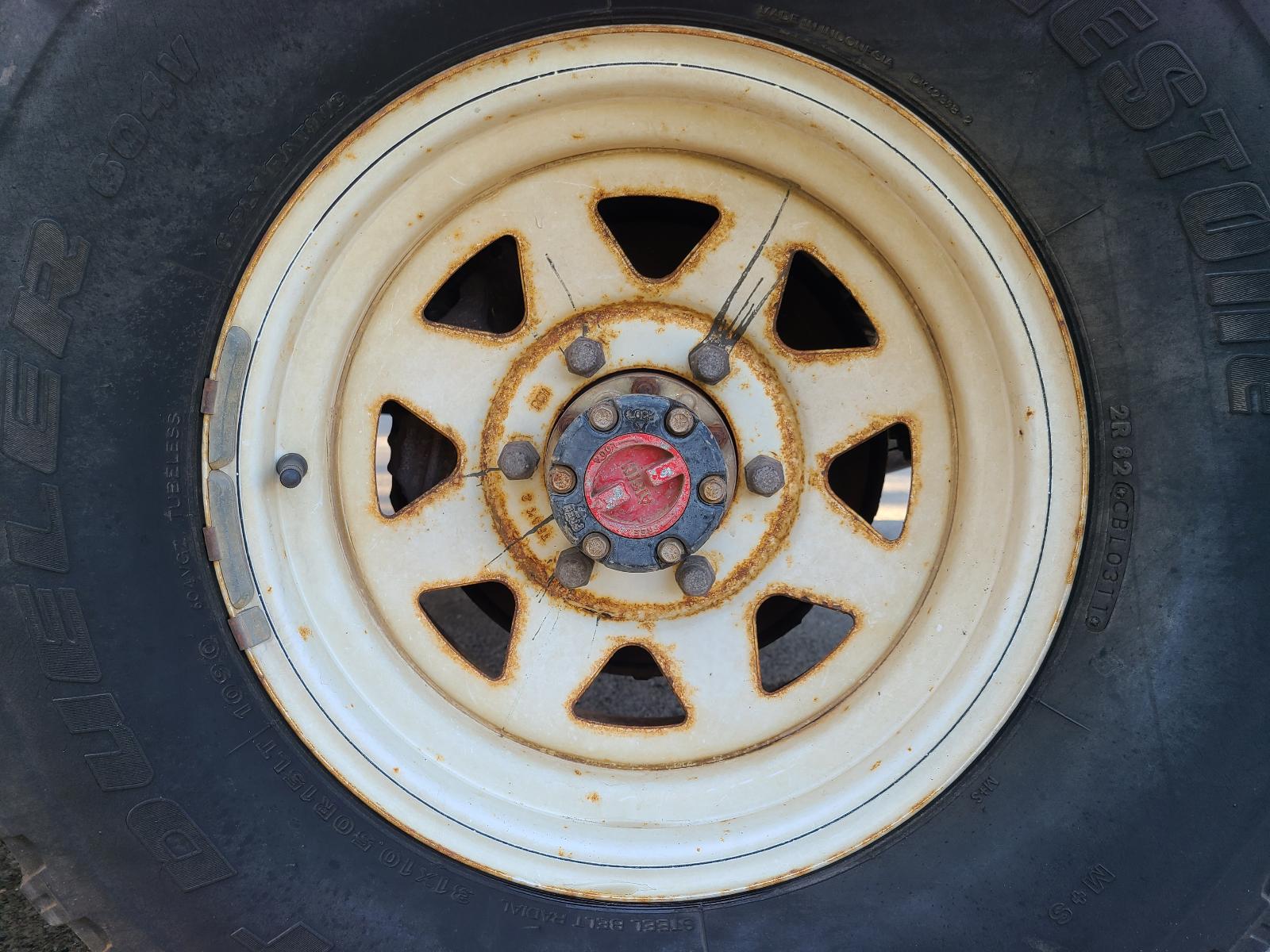 View Auto part Front Seat Toyota Hilux 2003