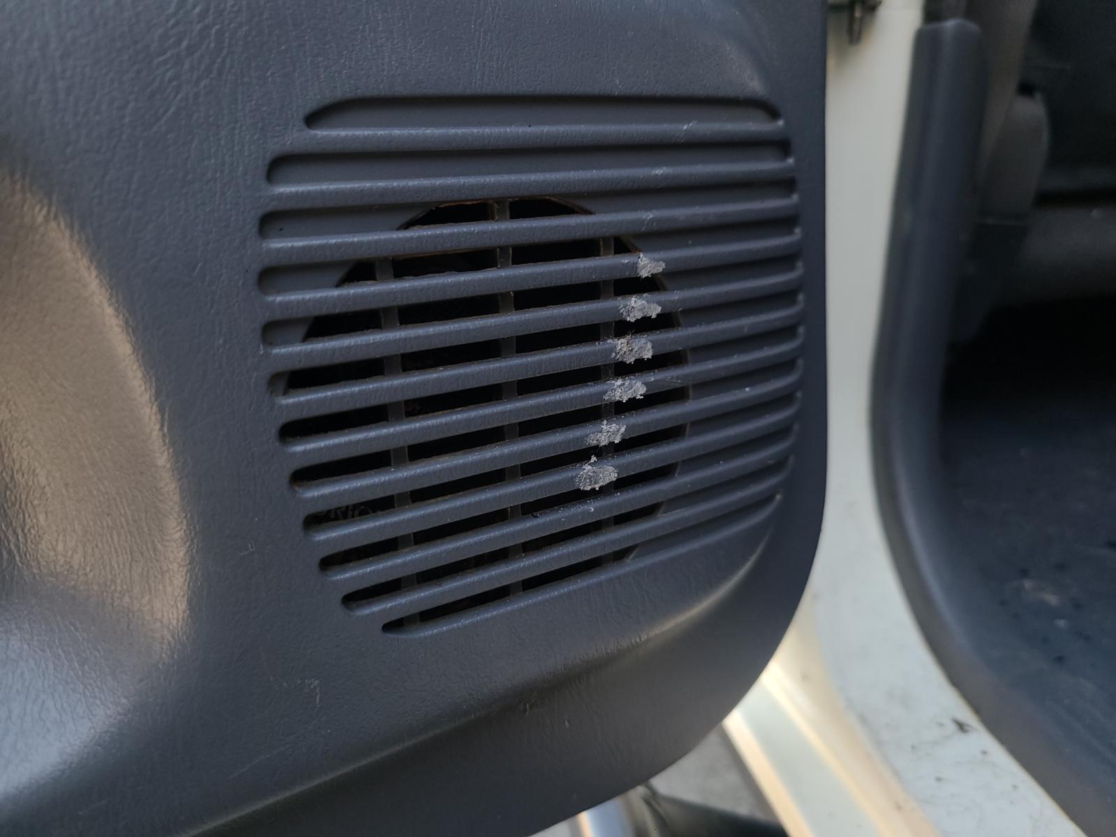 View Toyota Hilux 2005 4 Door Utility