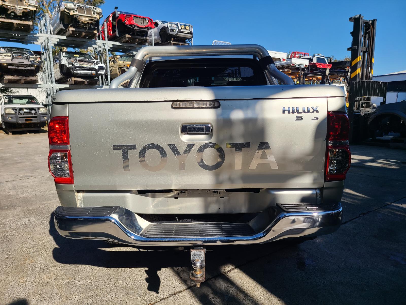 View Toyota Hilux 2014 4 Door Utility