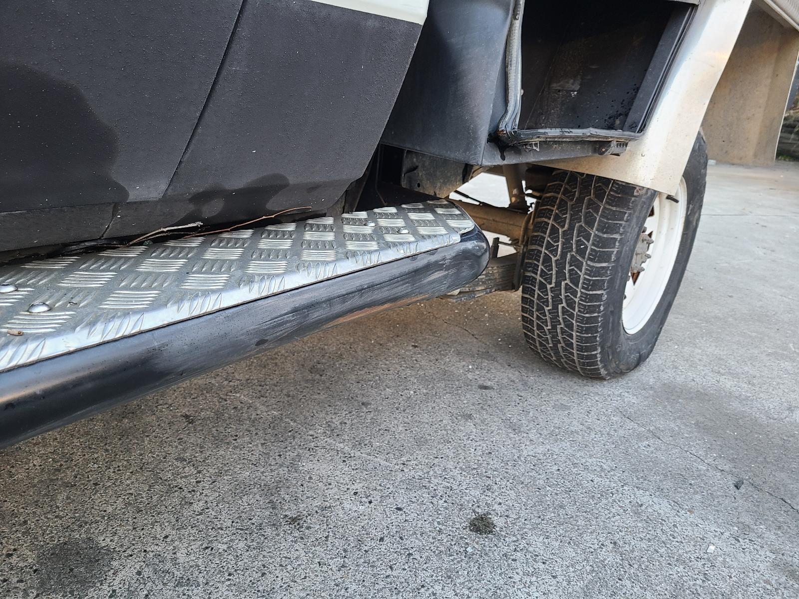 View Toyota Landcruiser 2012  