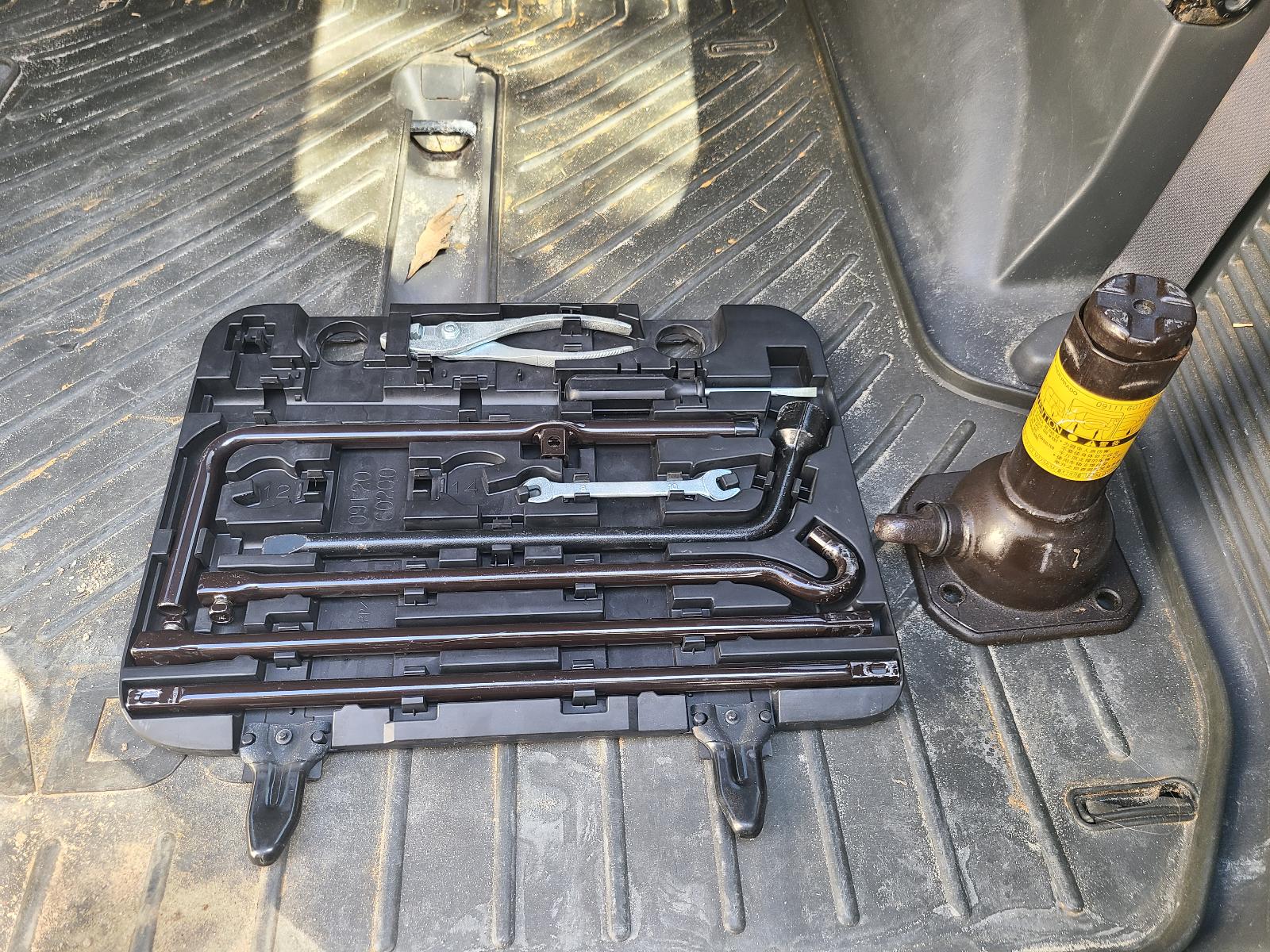 View Toyota Prado 2008  