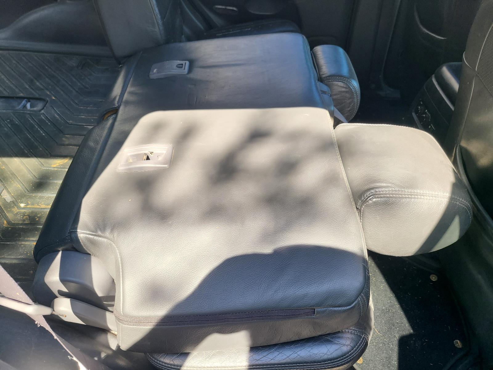 View Toyota Prado 2008  
