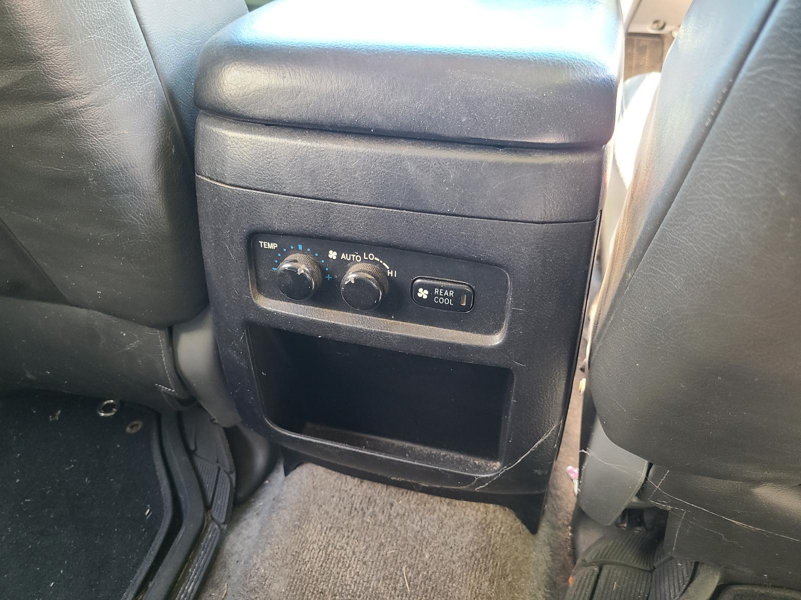 View Toyota Prado 2008  