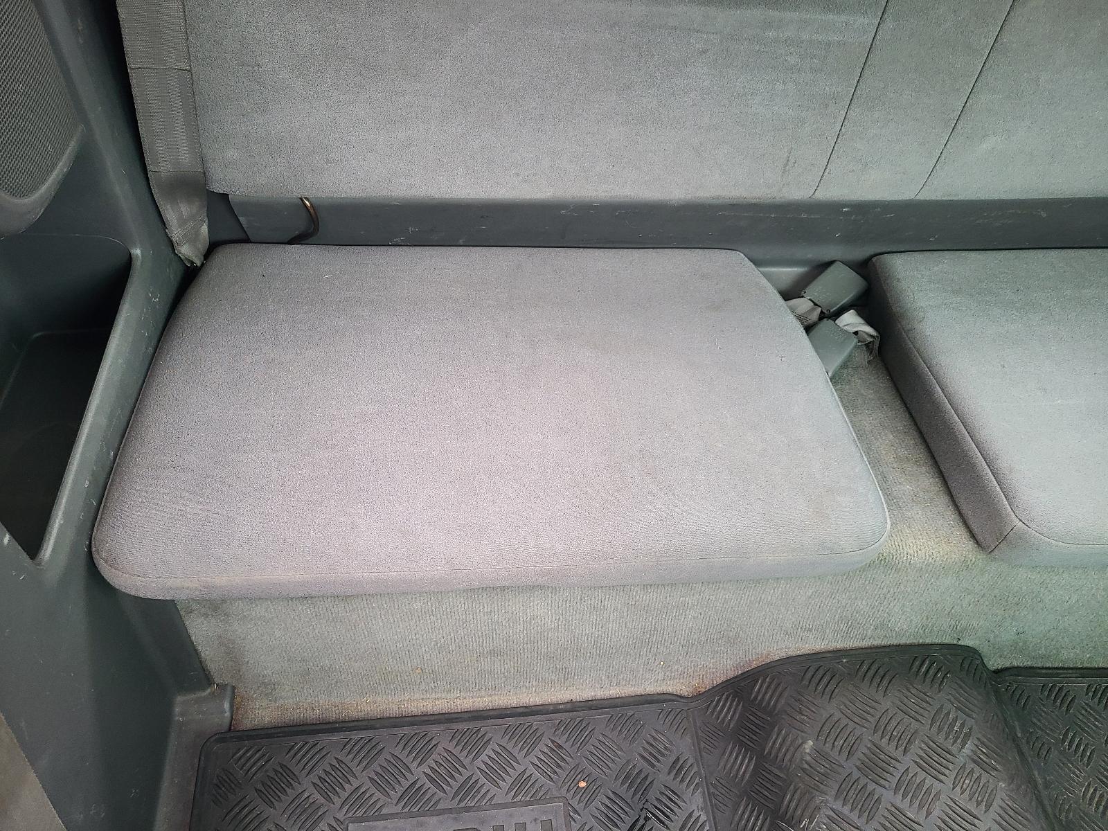 View Toyota Hilux 2012  