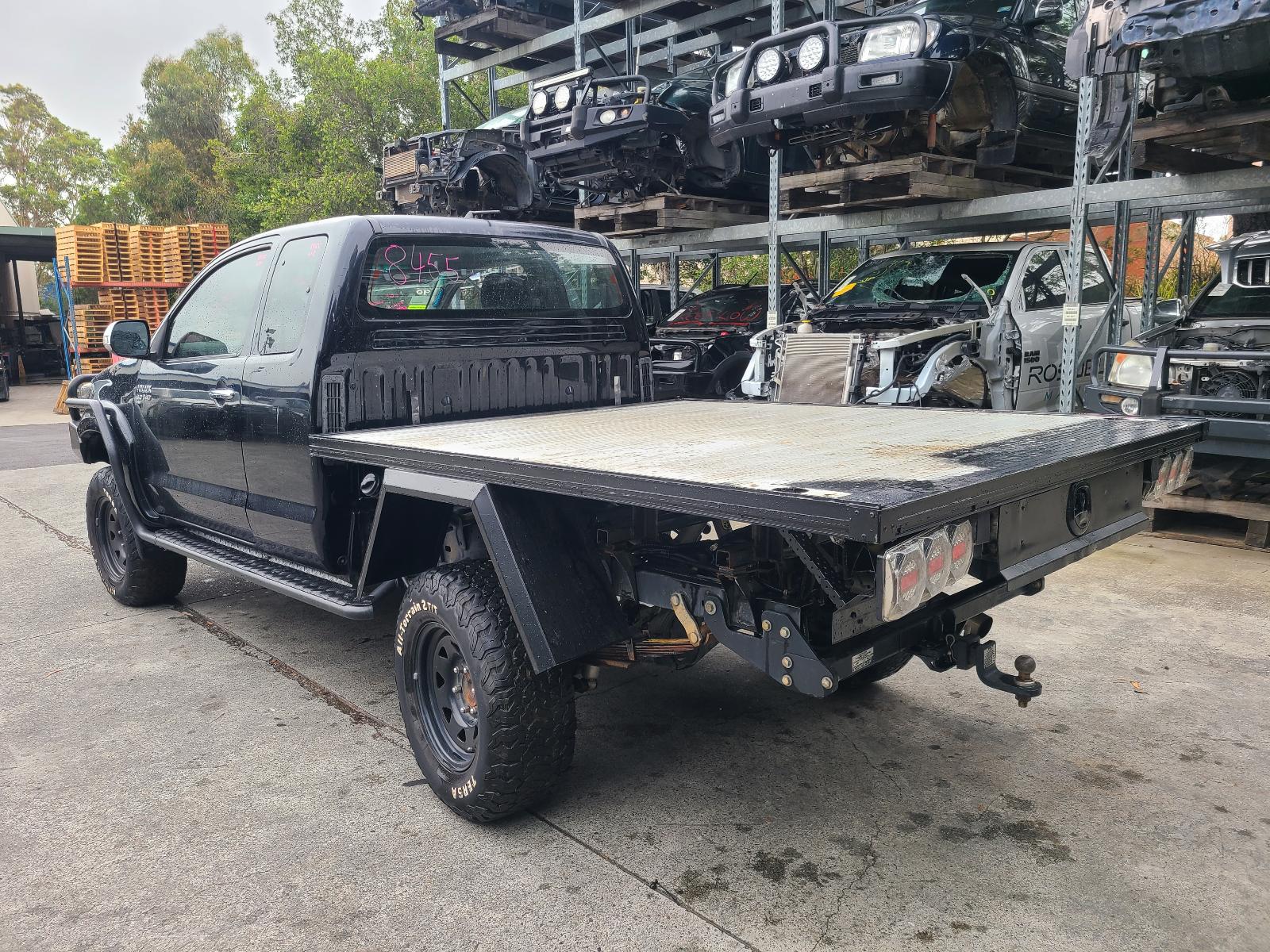 View Toyota Hilux 2012  