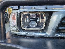 View Toyota Hilux 2001 4 Door Utility