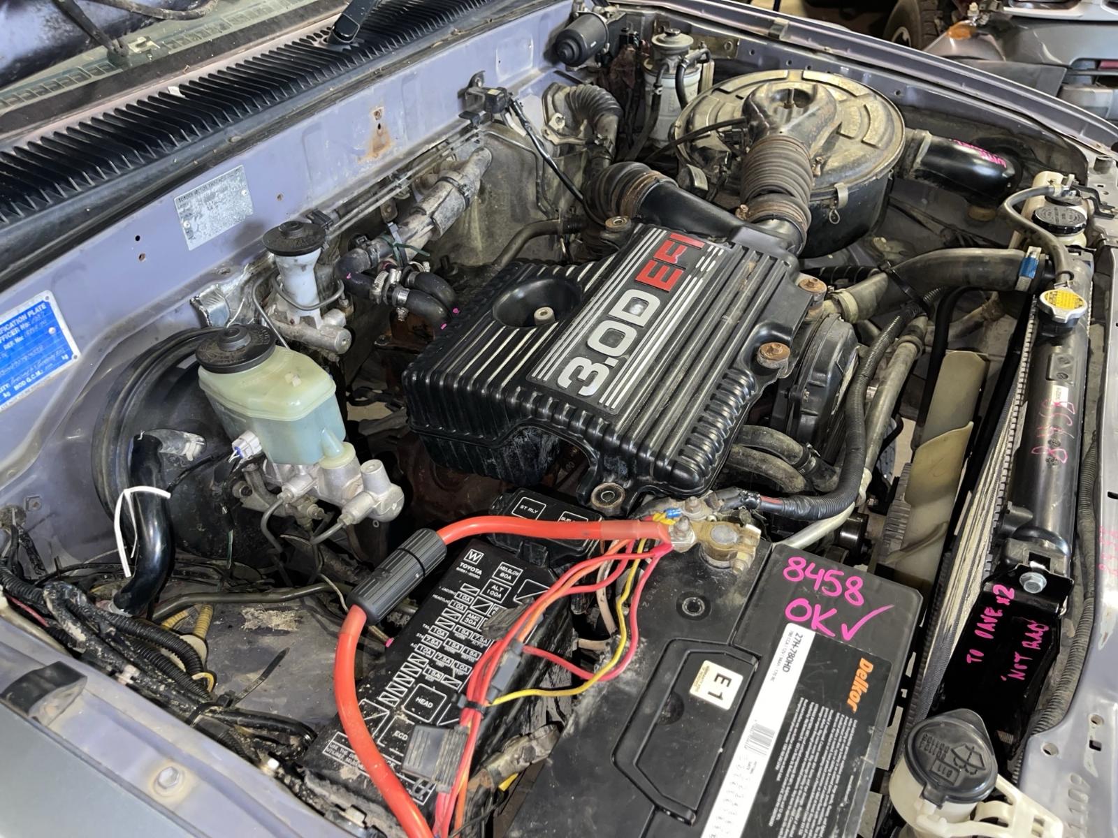 View Toyota Hilux 2001 4 Door Utility