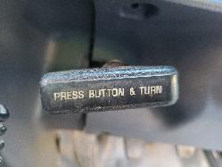 View Toyota Hilux 2001 4 Door Utility