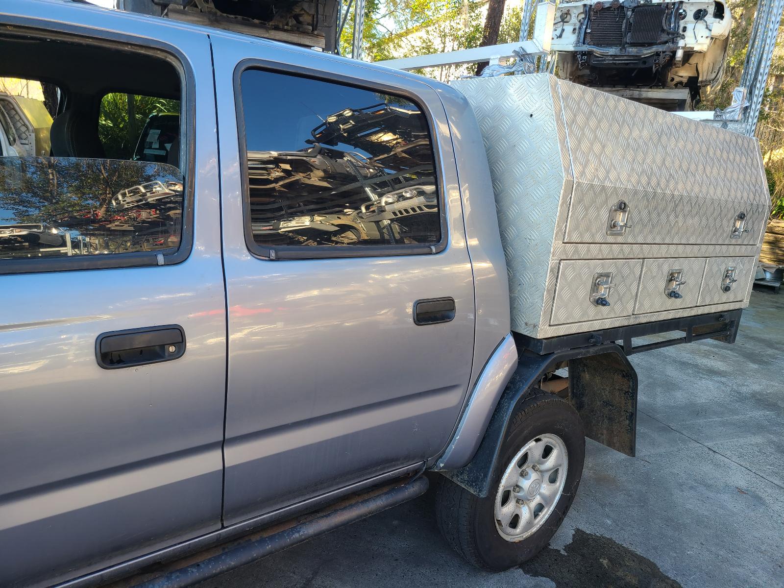 View Toyota Hilux 2001 4 Door Utility