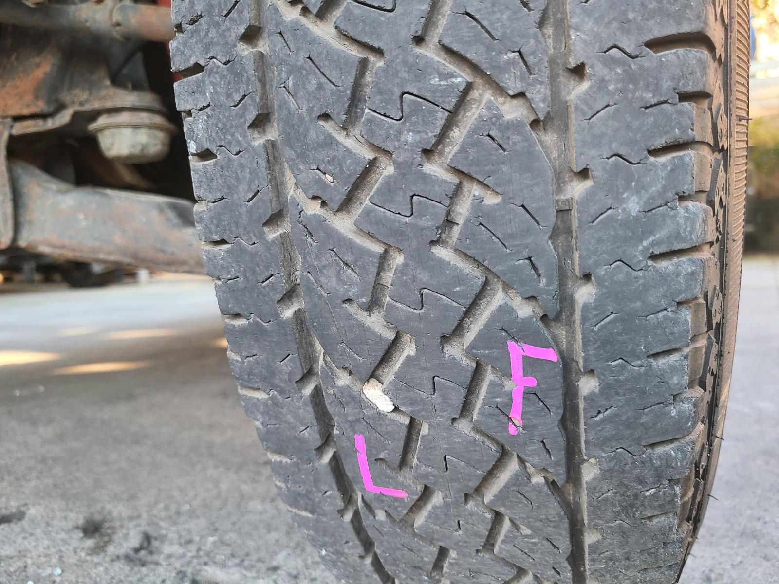 View Toyota Hilux 2001 4 Door Utility