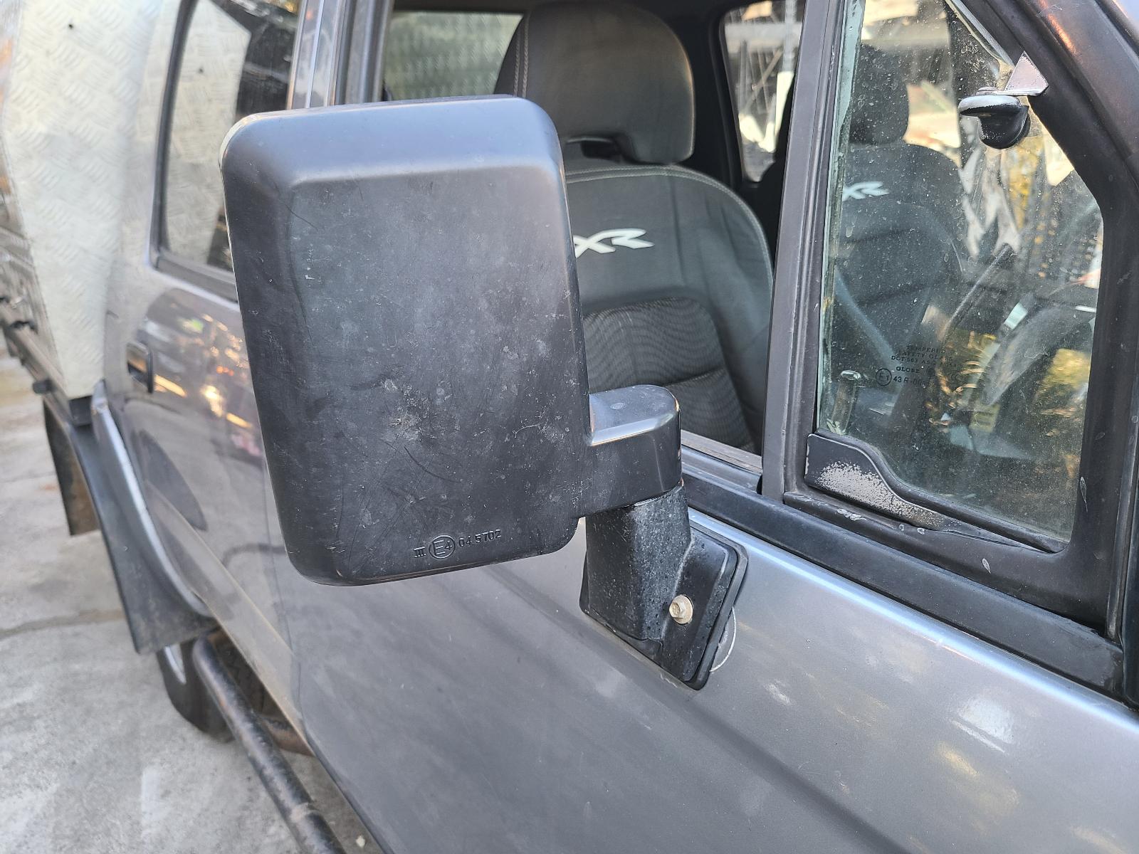 View Toyota Hilux 2001 4 Door Utility
