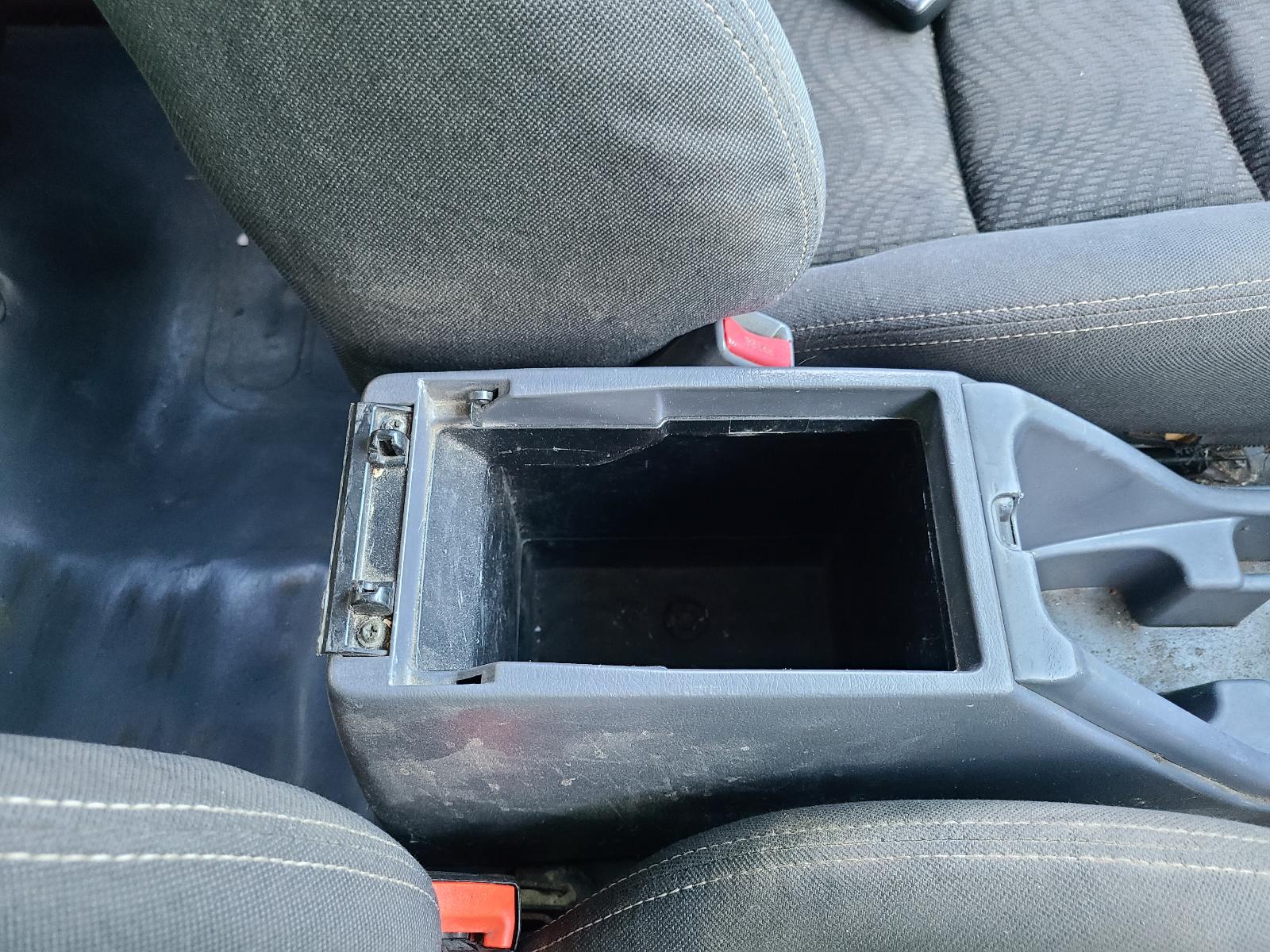 View Toyota Hilux 2001 4 Door Utility