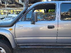 View Toyota Hilux 2001 4 Door Utility