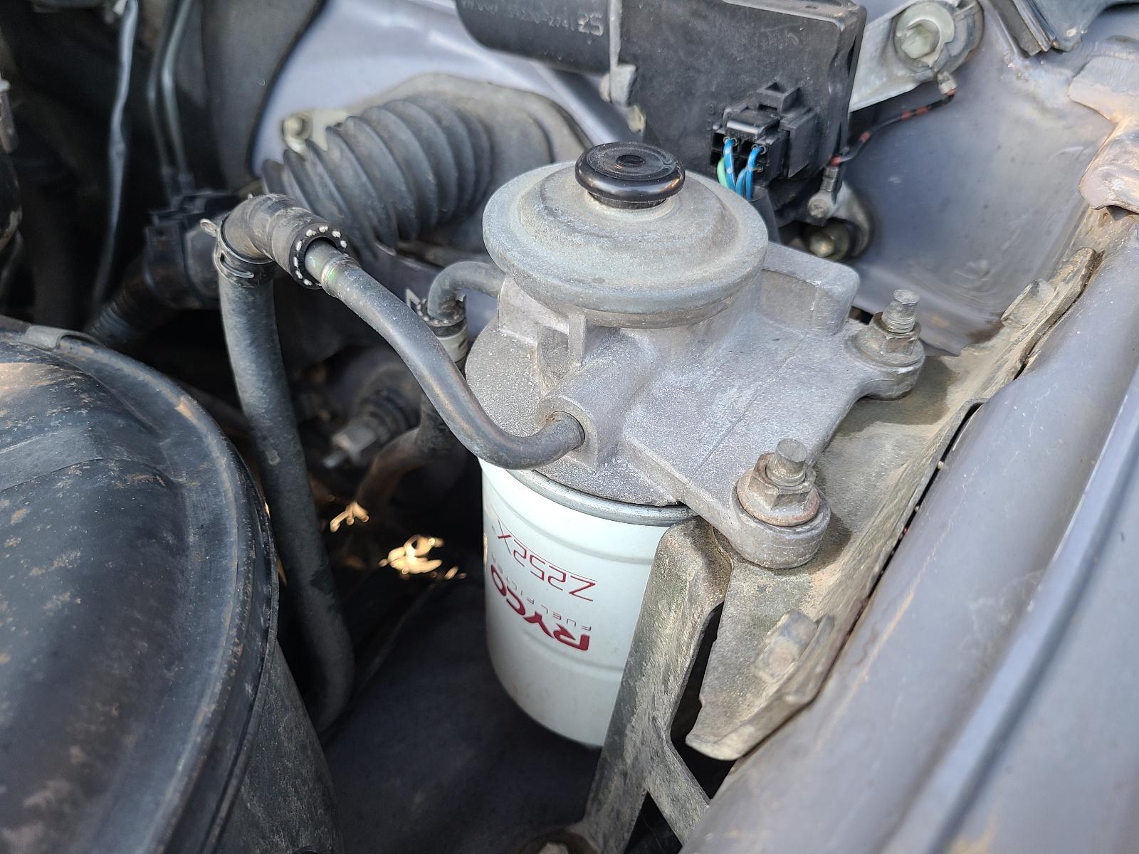 View Toyota Hilux 2001 4 Door Utility