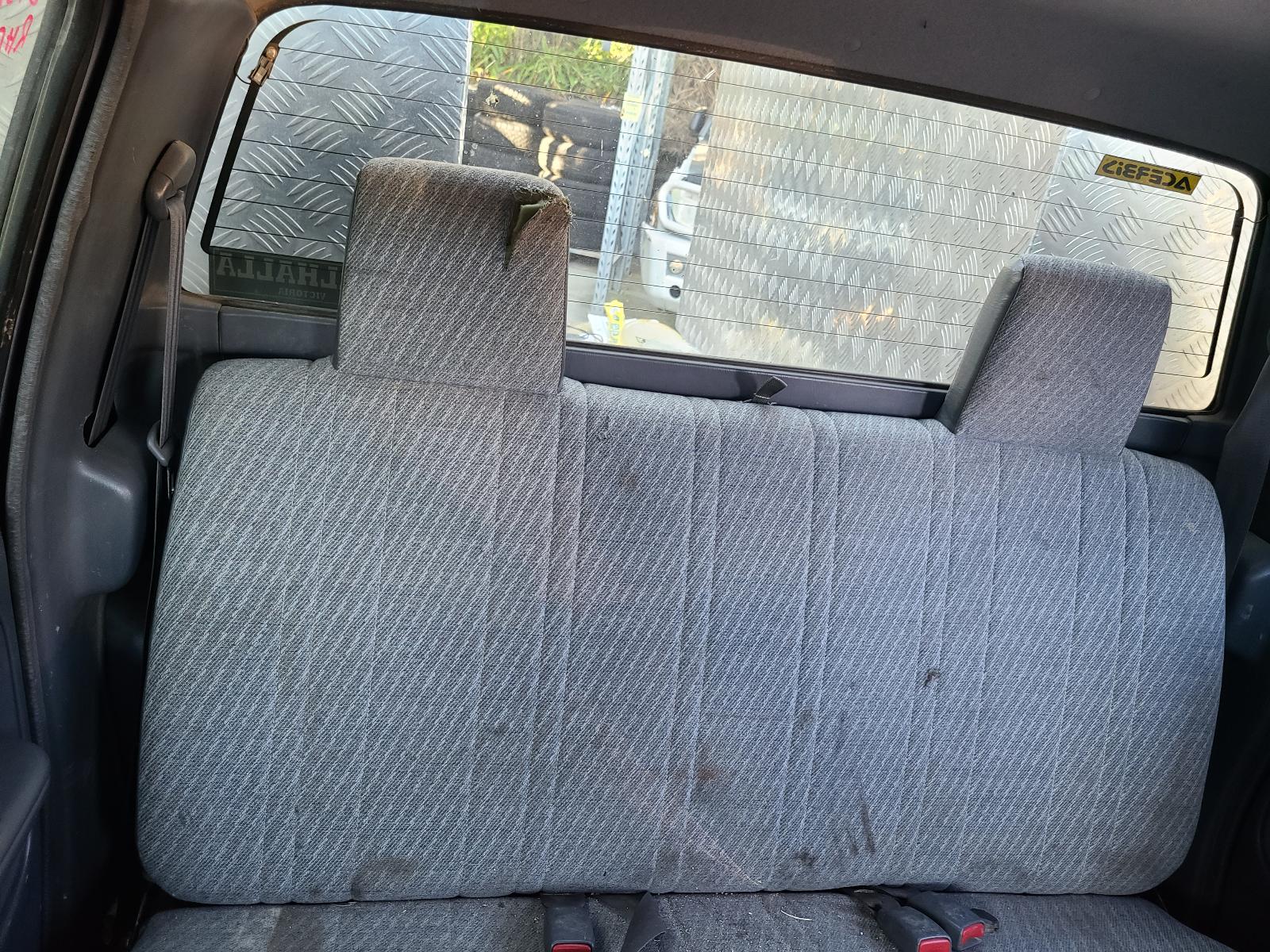 View Toyota Hilux 2001 4 Door Utility