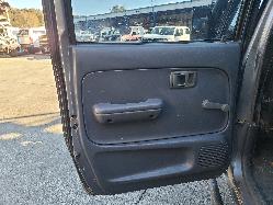 View Toyota Hilux 2001 4 Door Utility