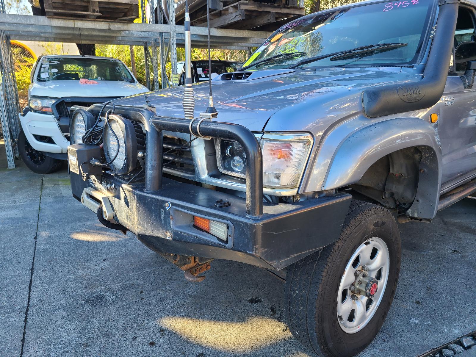 View Toyota Hilux 2001 4 Door Utility