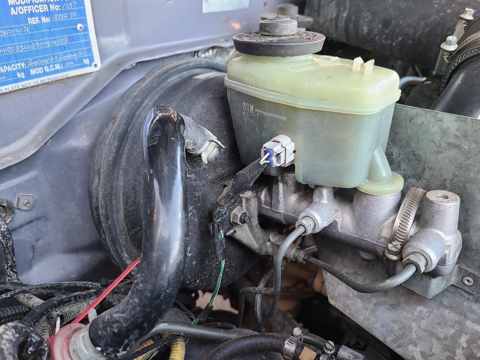 View Toyota Hilux 2001 4 Door Utility