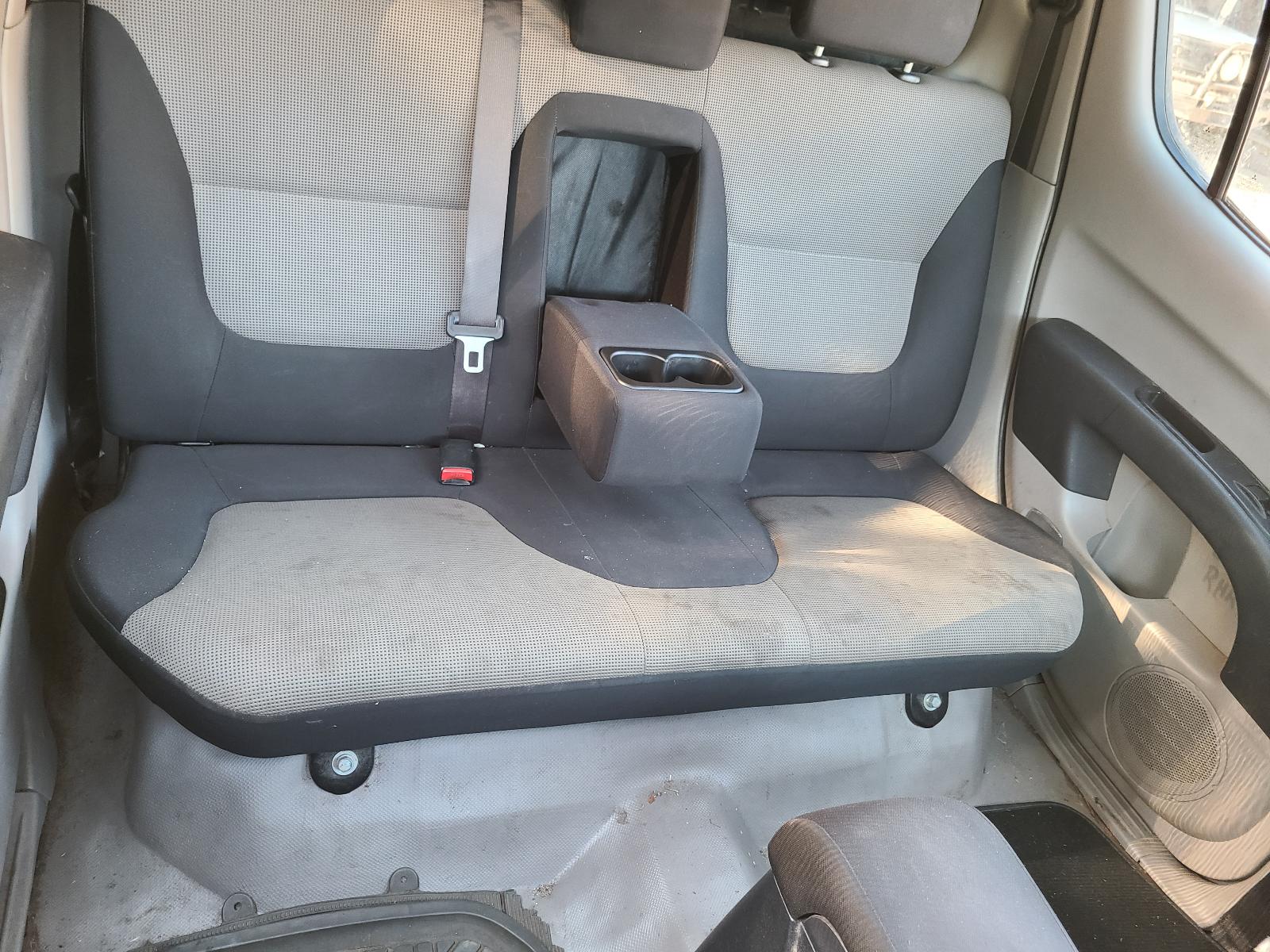 View Mitsubishi Triton 2015  