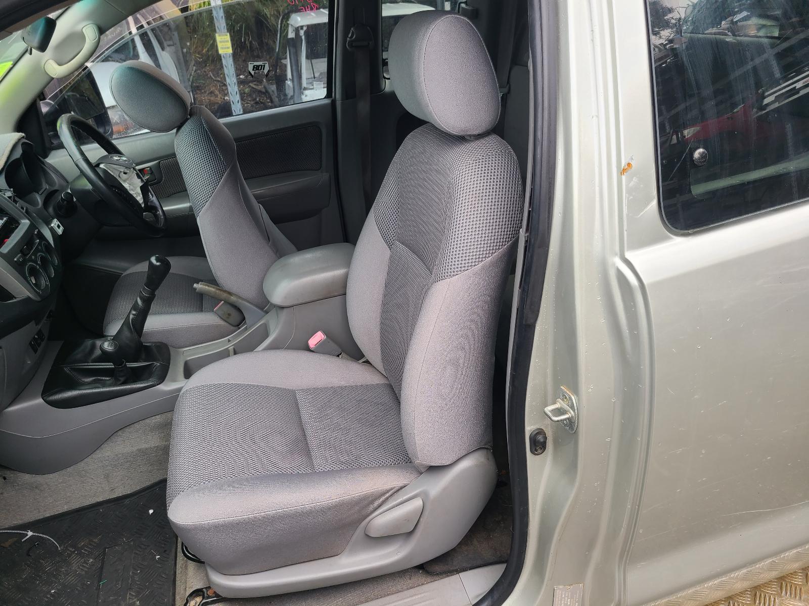 View Toyota Hilux 2009  