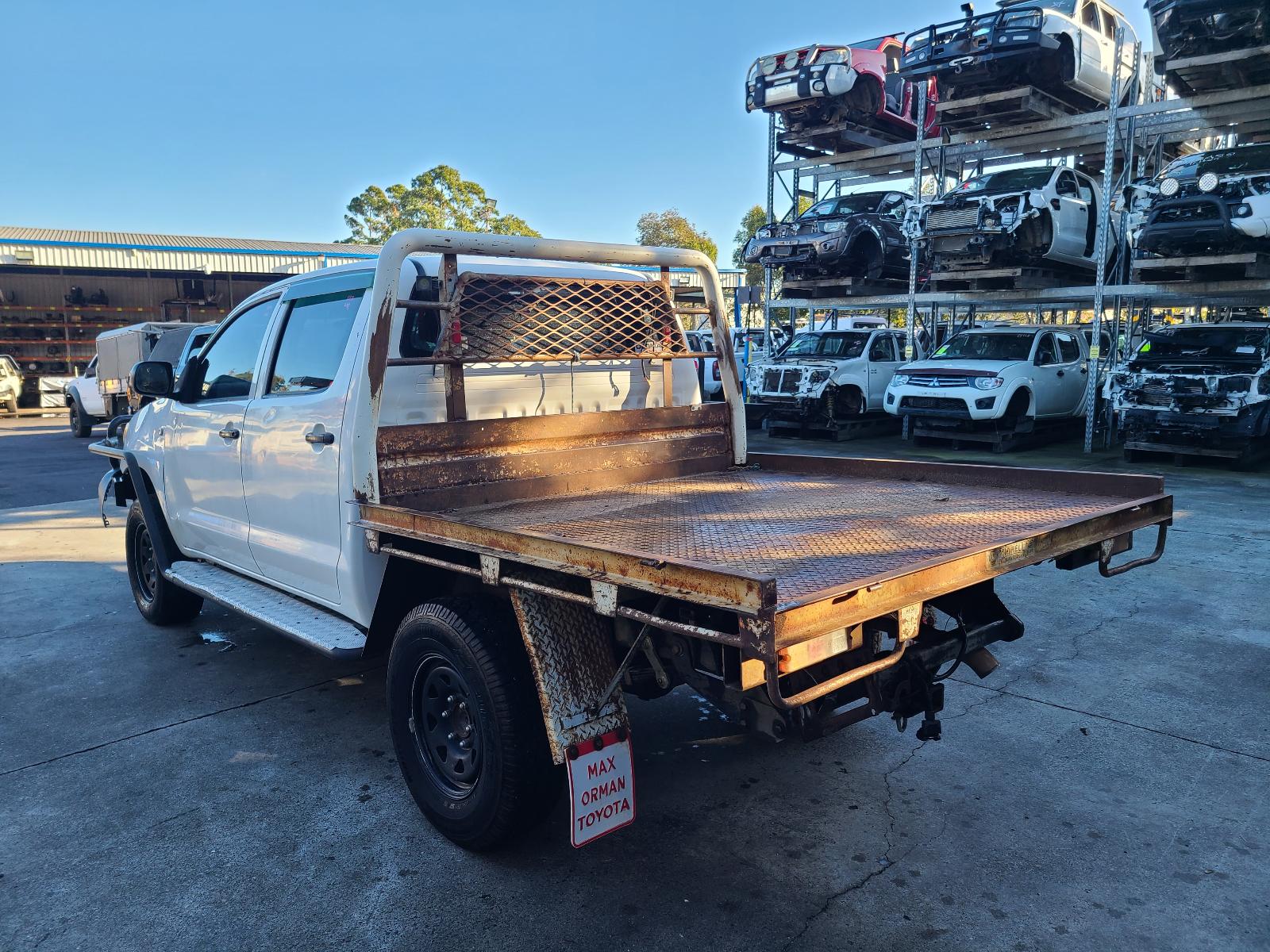 View Toyota Hilux 2006  