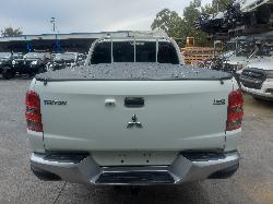 View Auto part Fuse Box Mitsubishi Triton 2018