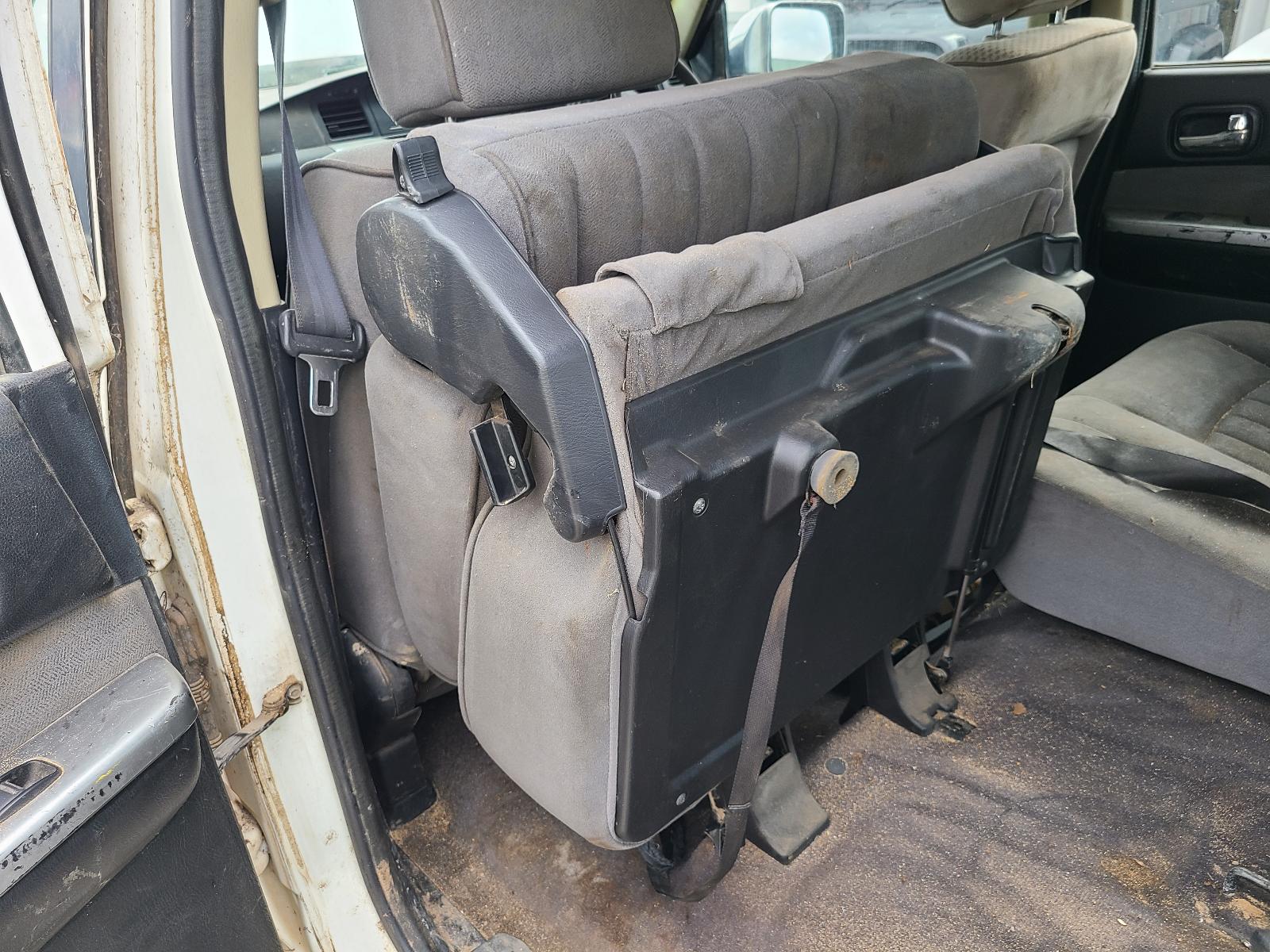 View Nissan Patrol 2010  