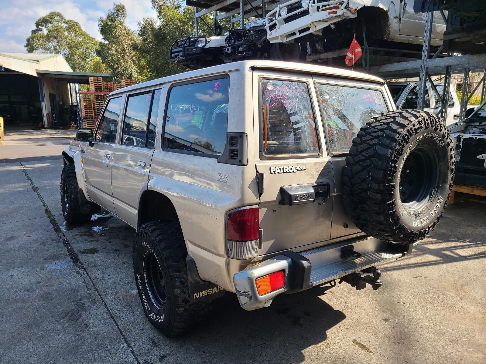 View Nissan Patrol 1992 4 Door Station Wagon