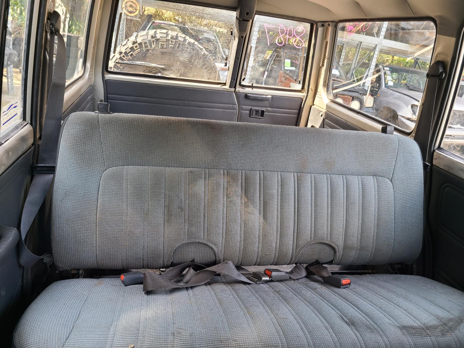 View Nissan Patrol 1992 4 Door Station Wagon