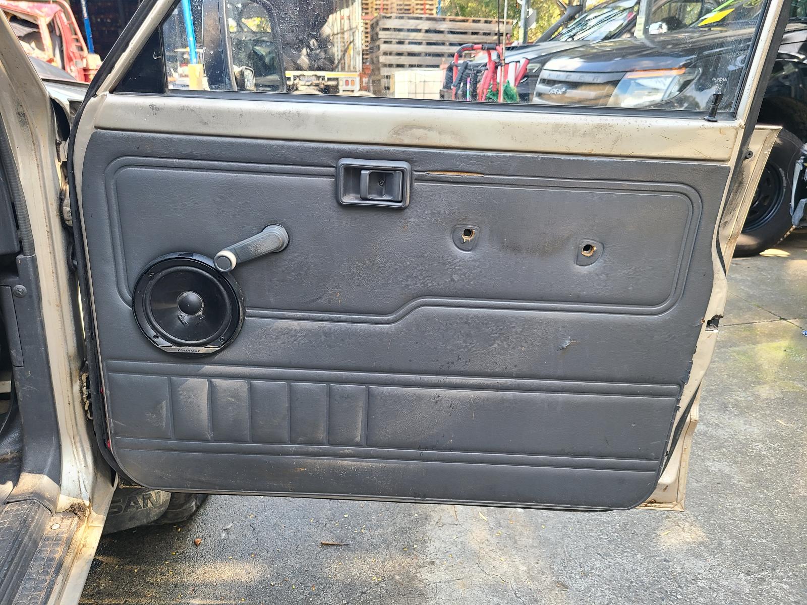 View Nissan Patrol 1992 4 Door Station Wagon