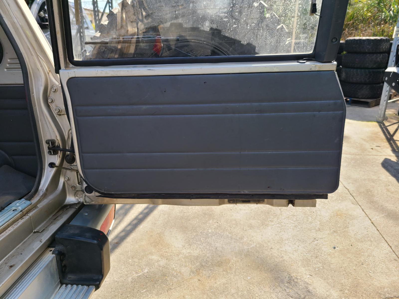 View Nissan Patrol 1992 4 Door Station Wagon