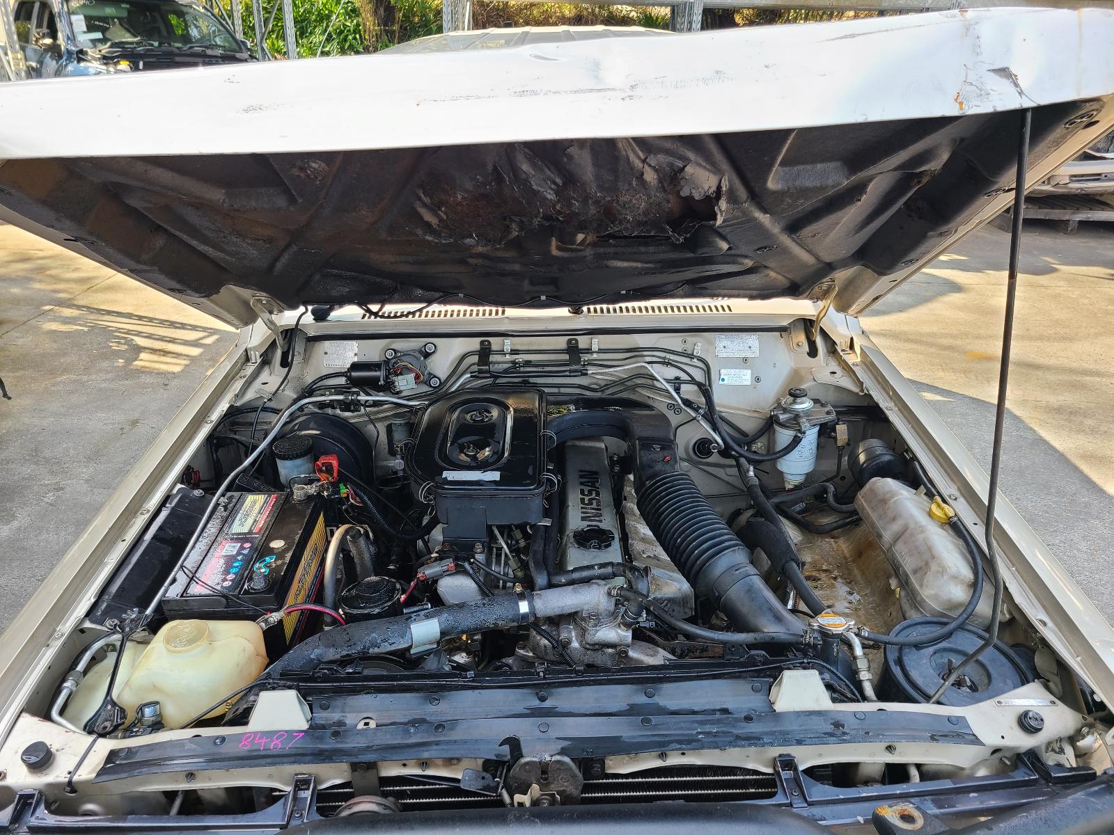 View Nissan Patrol 1992 4 Door Station Wagon