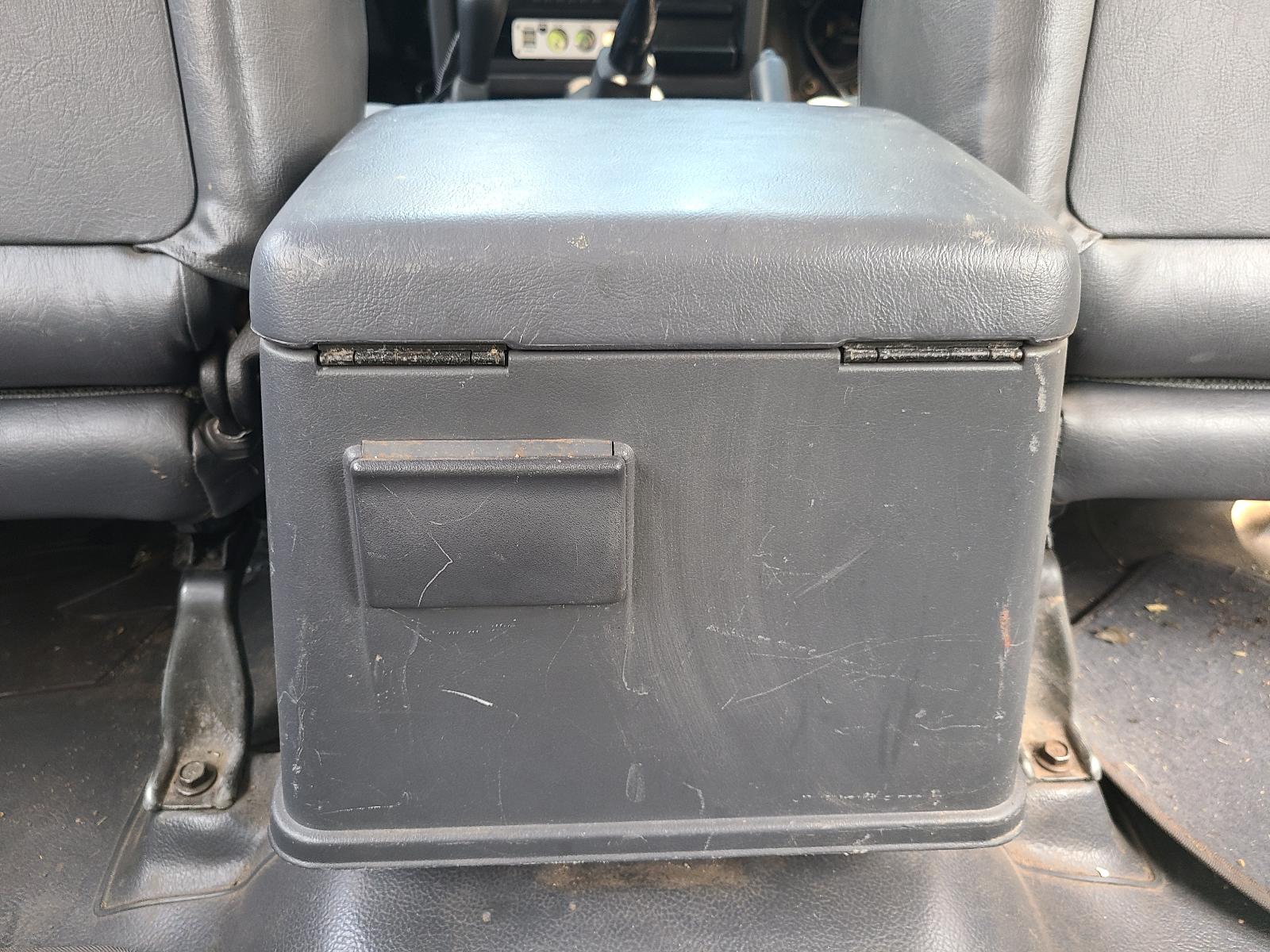 View Nissan Patrol 1992 4 Door Station Wagon