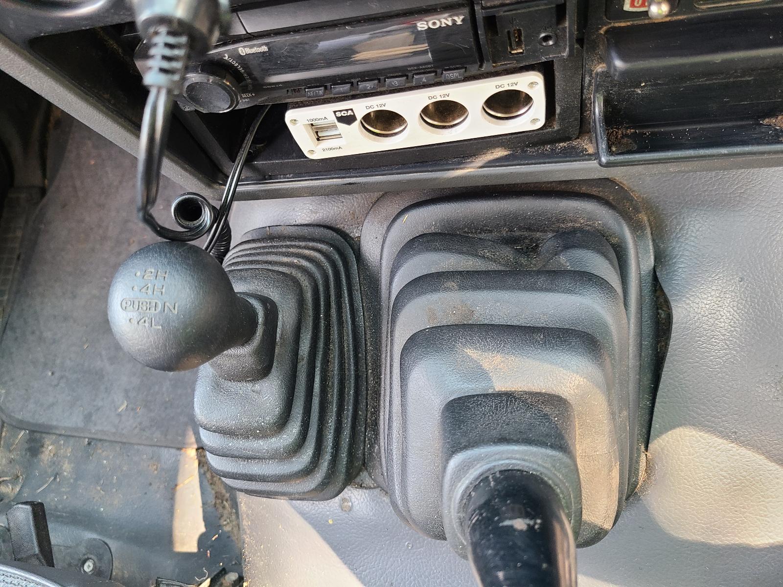 View Nissan Patrol 1992 4 Door Station Wagon