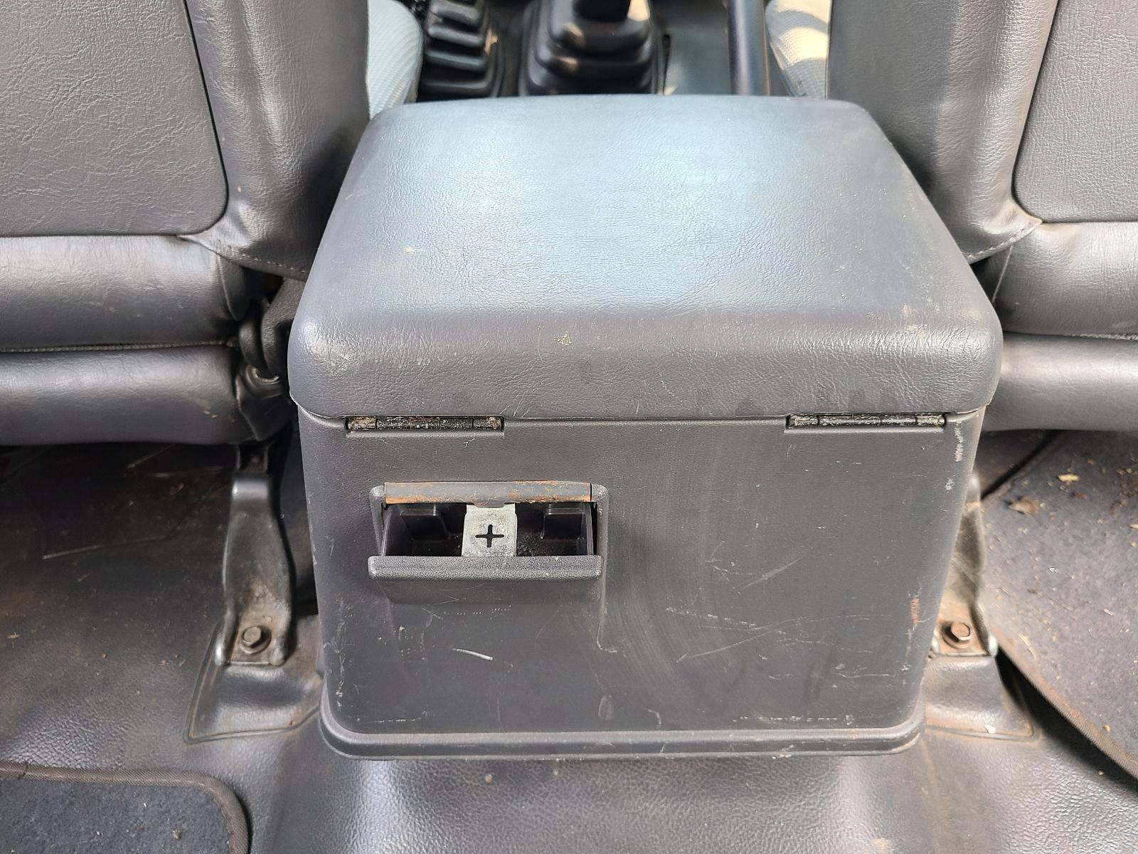 View Nissan Patrol 1992 4 Door Station Wagon