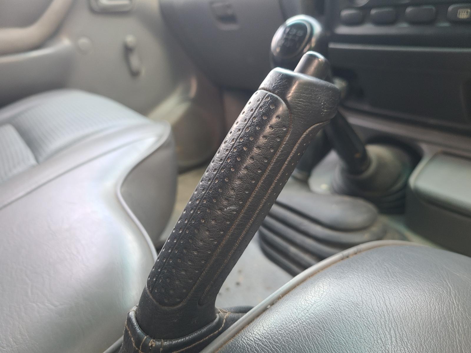View Toyota Landcruiser 2001  
