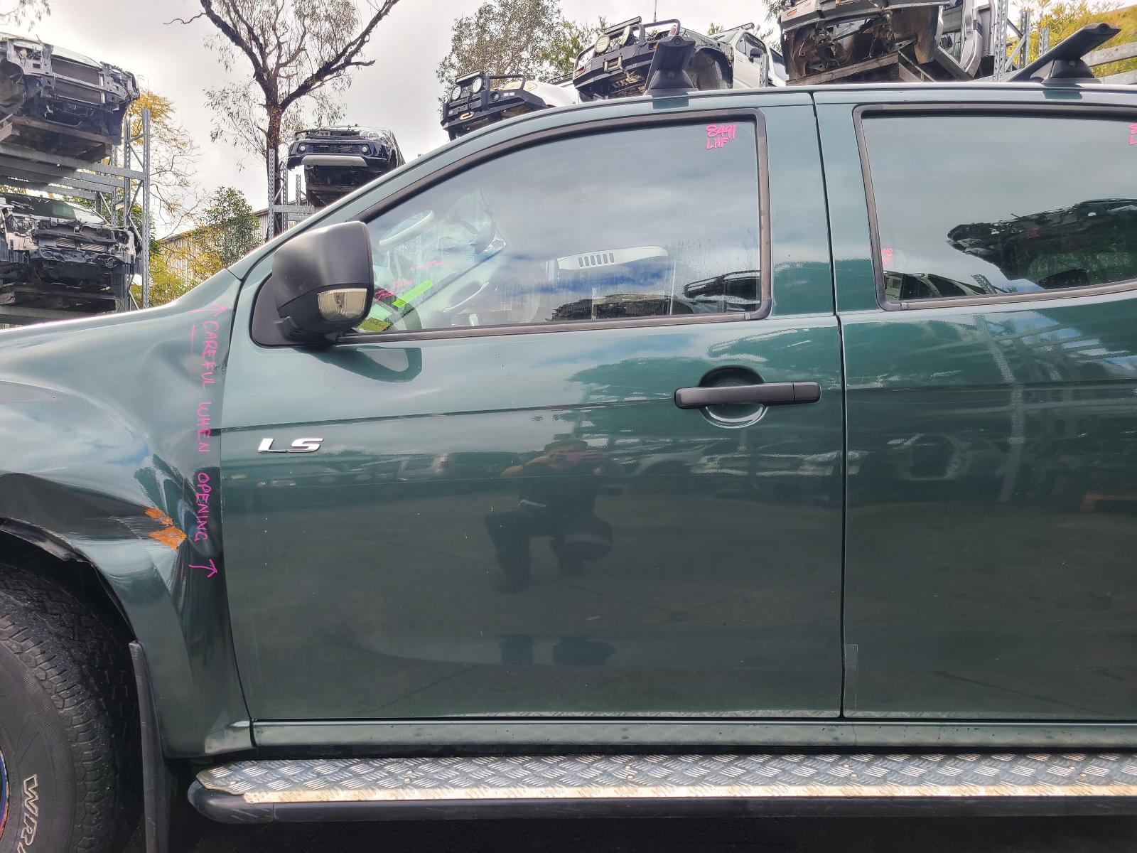 View Isuzu Dmax 2013 4 Door Utility