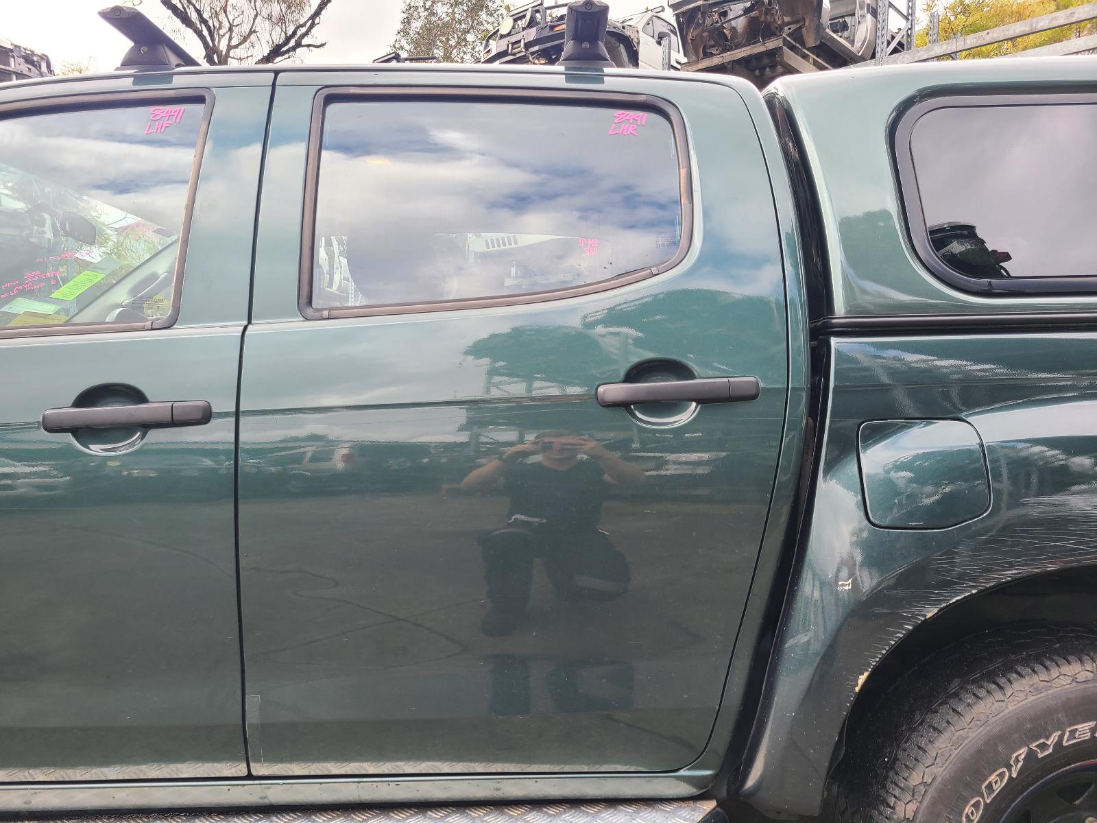 View Isuzu Dmax 2013 4 Door Utility