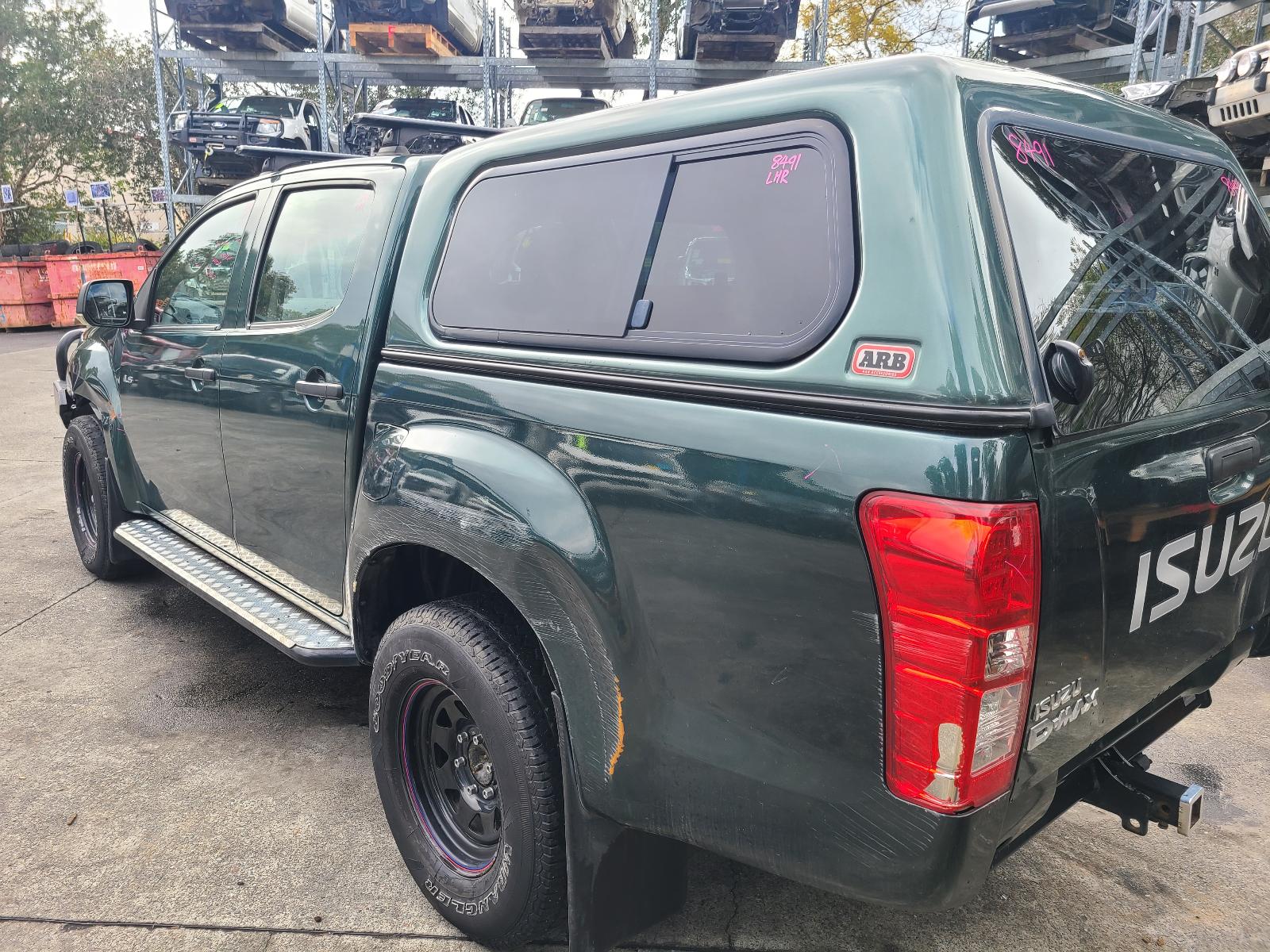View Isuzu Dmax 2013 4 Door Utility