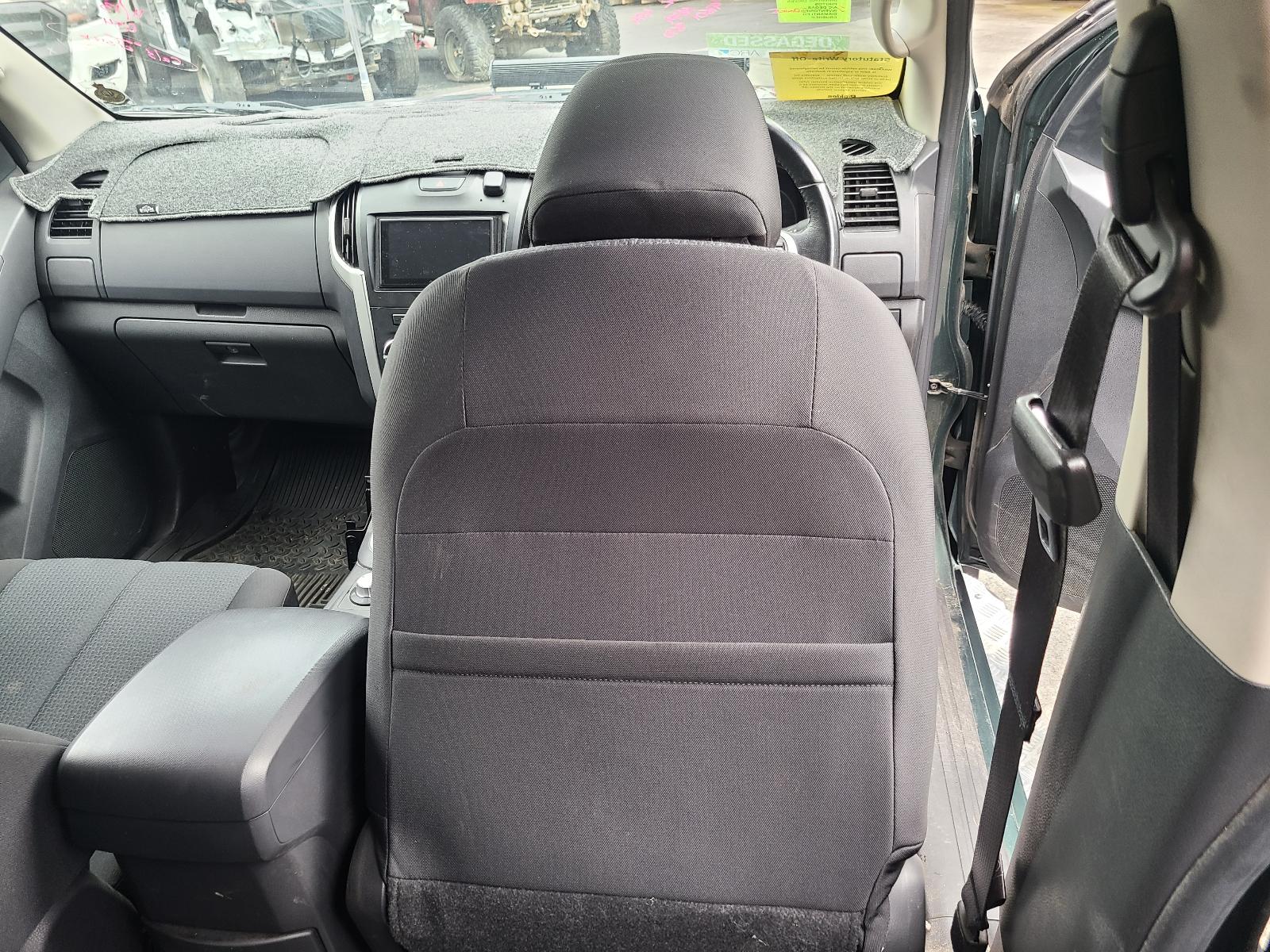 View Isuzu Dmax 2013 4 Door Utility