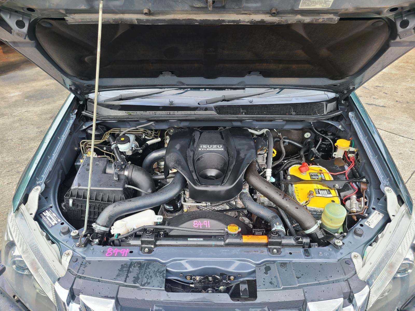 View Isuzu Dmax 2013 4 Door Utility