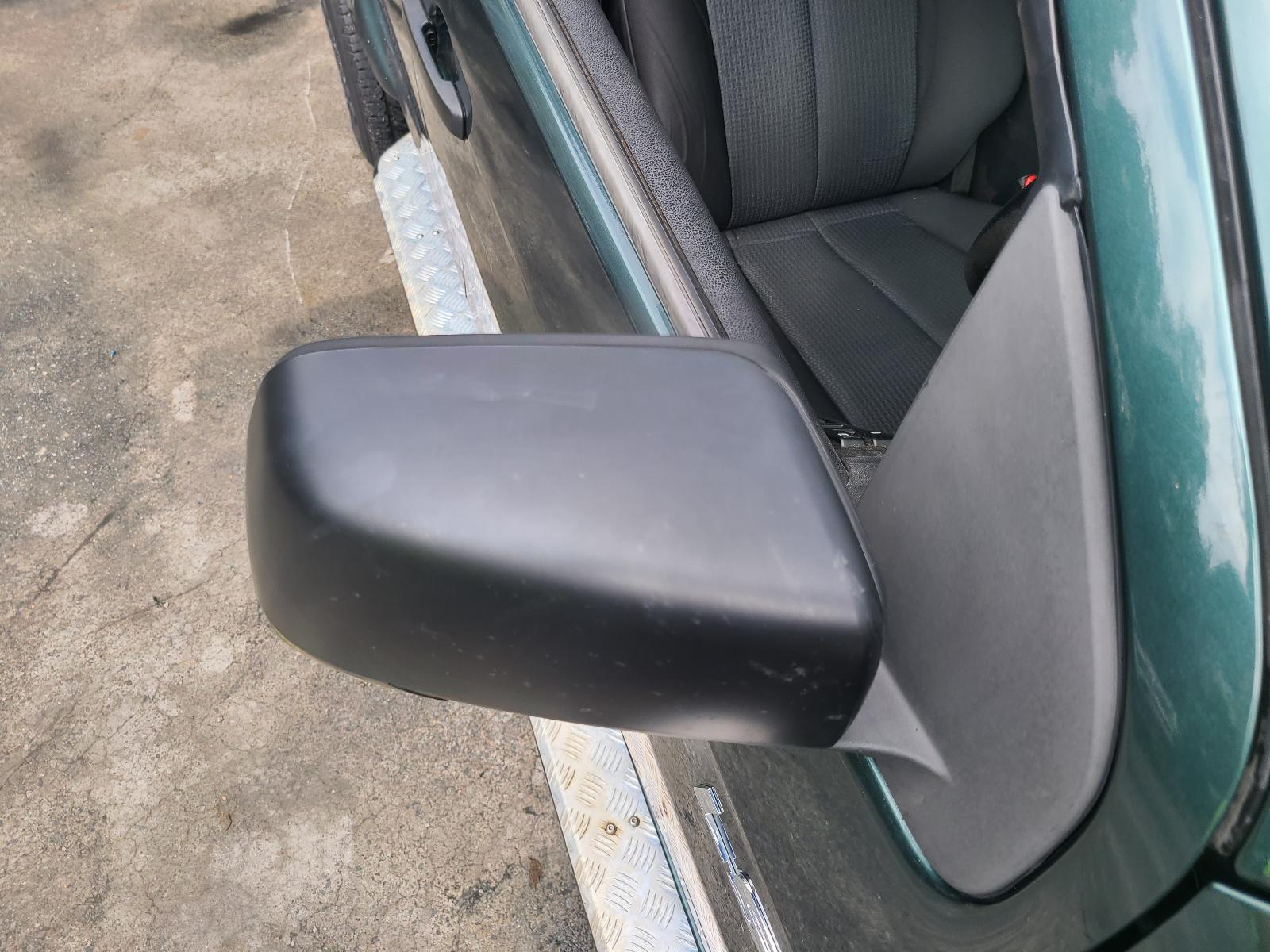 View Isuzu Dmax 2013 4 Door Utility
