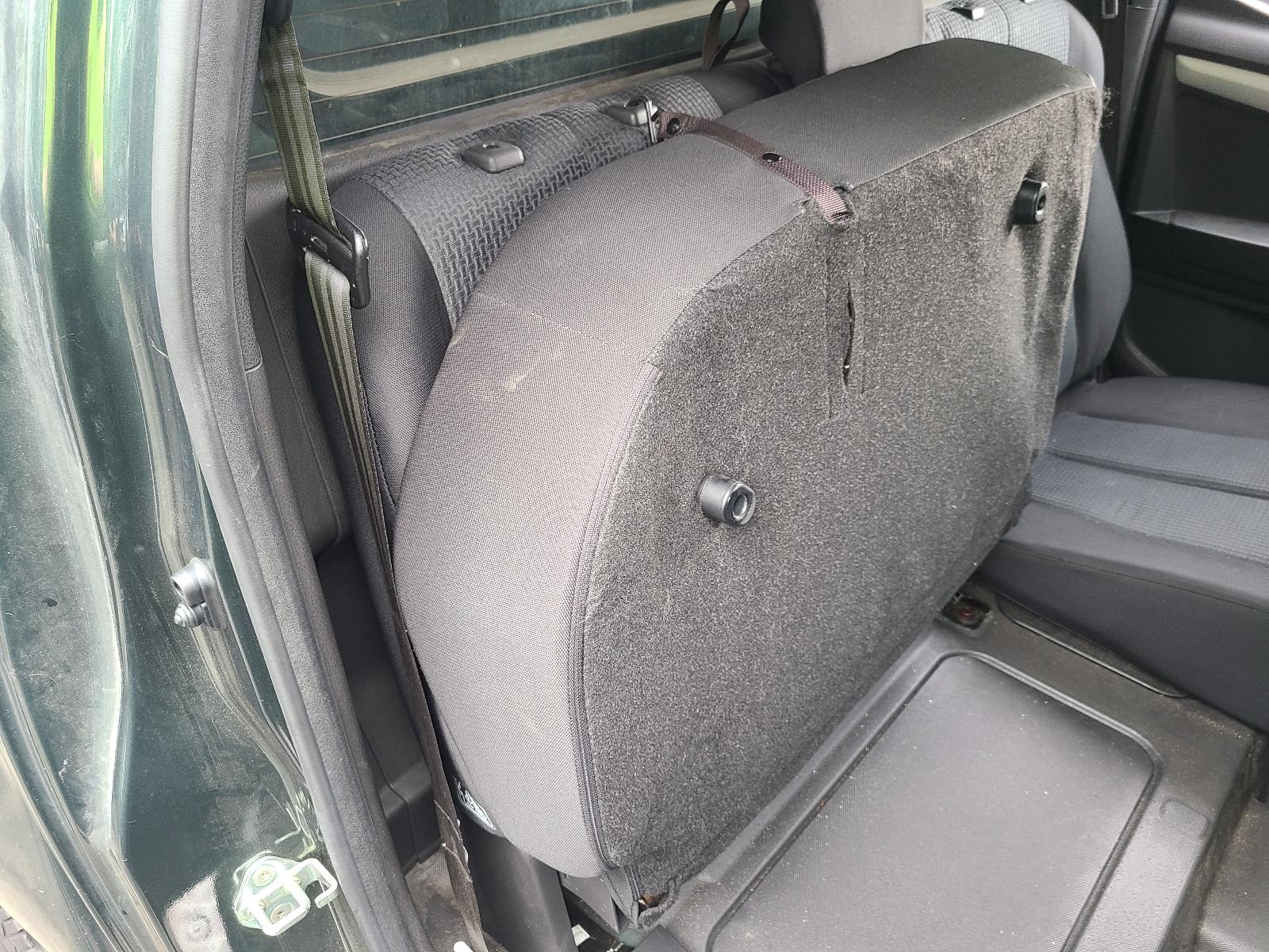 View Isuzu Dmax 2013 4 Door Utility