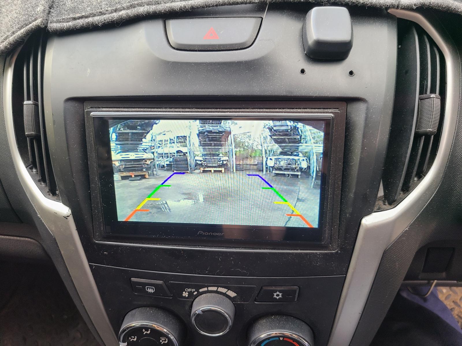 View Isuzu Dmax 2013 4 Door Utility
