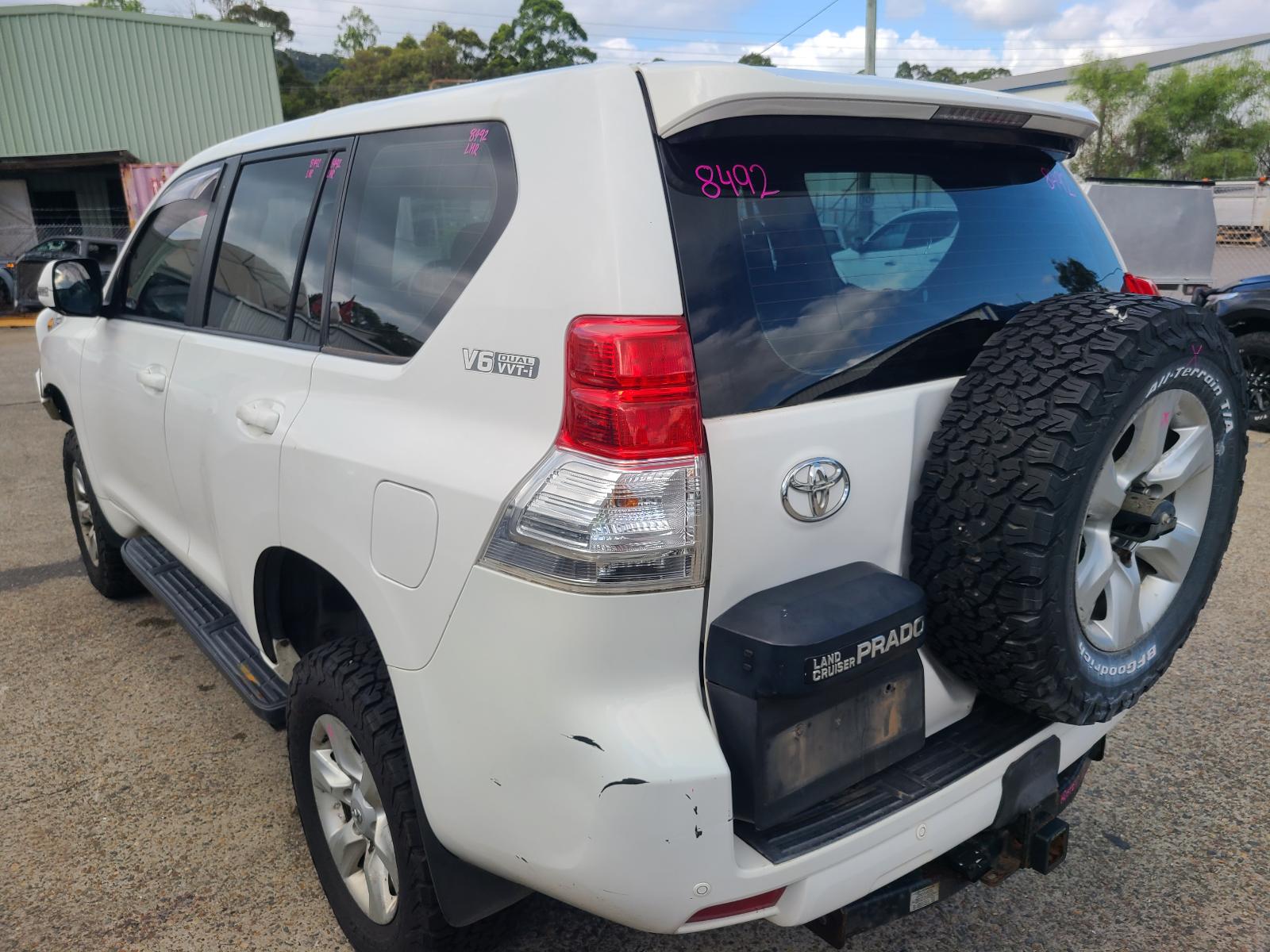 View Toyota Prado 2010  