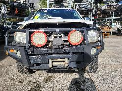 View Toyota Hilux 2011  