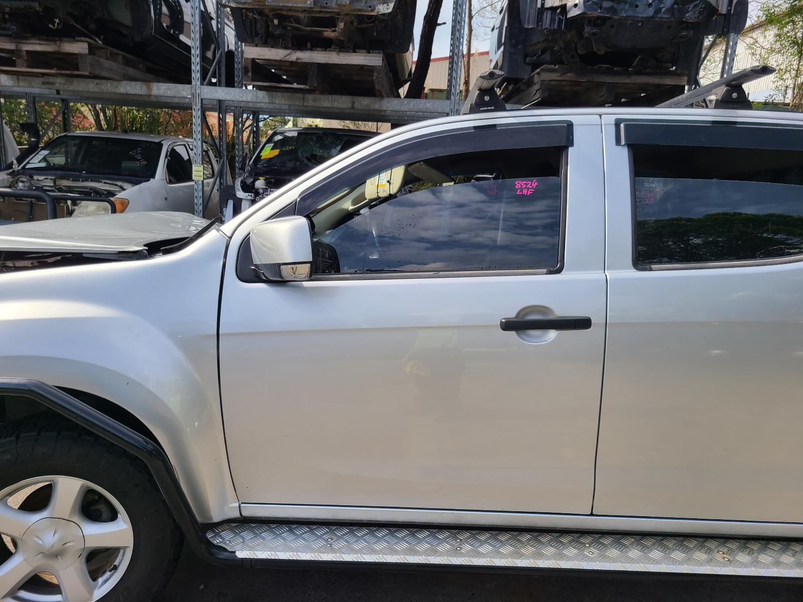 View Auto part Left Front Door Isuzu Dmax 2013