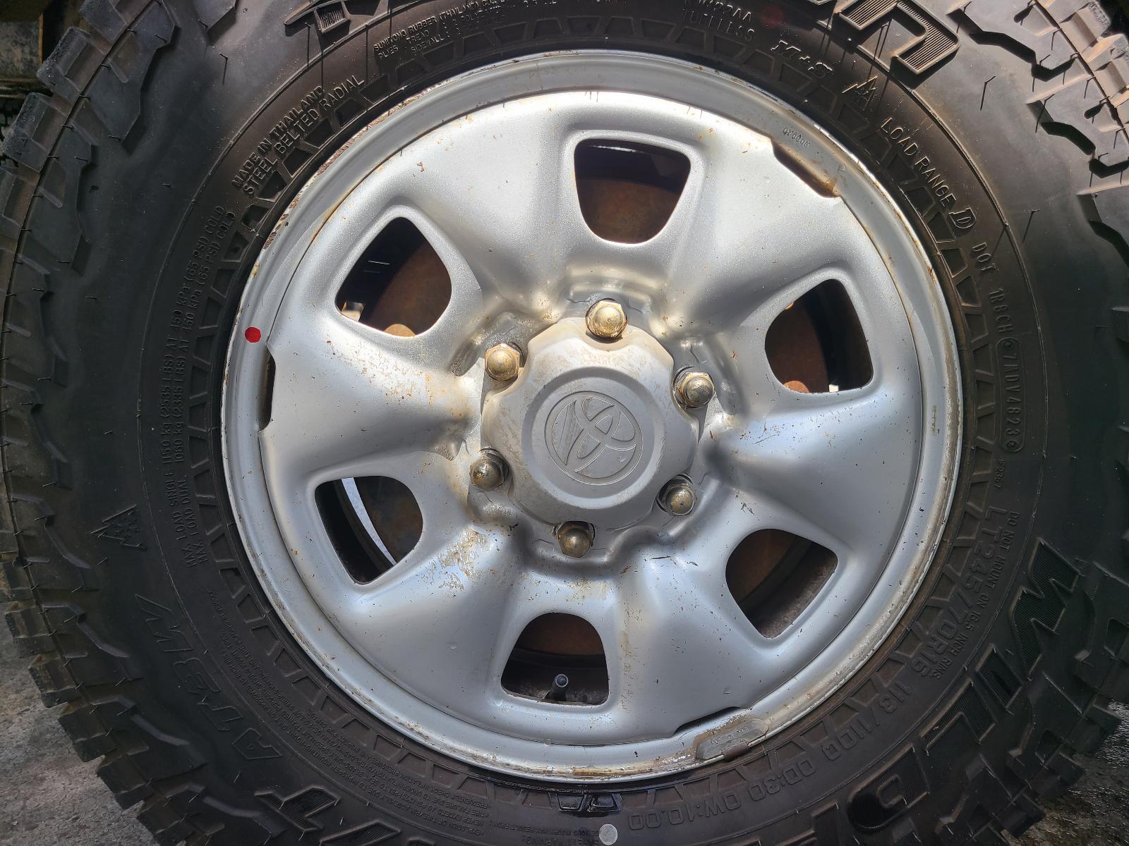 View Toyota Hilux 2008 4 Door Utility